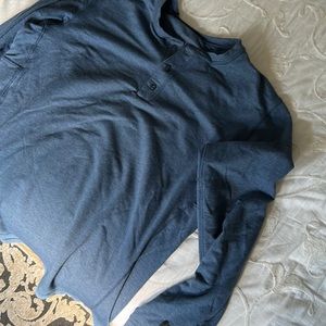 Men’s north face long sleeve shirt